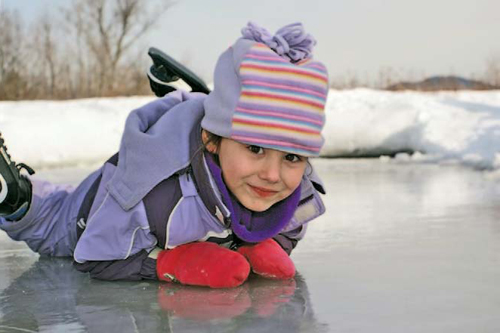 Общество: В канун зимних каникул житомирским детишкам напомнили о правилах поведения на льду