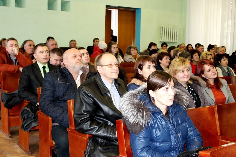 Власть: Голова облради відвідала Бердичів і привітала працівників місцевого самоврядування