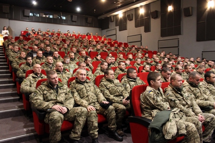 Война в Украине: Житомир отмечает День рождения 95-й отдельной аэромобильной бригады. ФОТО