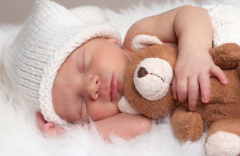 Выбираем лучшее постельное белье для новорожденного: руководство для родителей