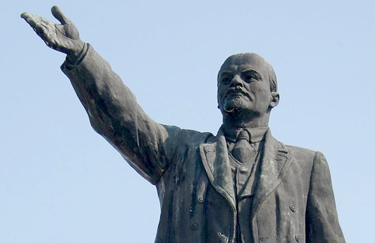 Все памятники и бюсты Ленину в Житомирской области на сегодняшний день. ФОТО