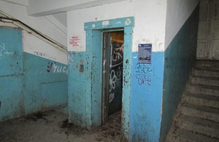 Стало известно, сколько лифтов необходимо заменить в Житомире