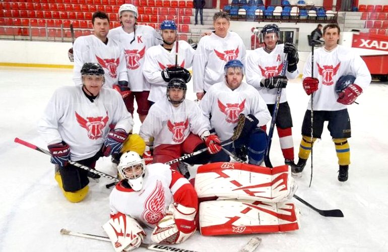 Команда «Житомирские Крылья» выступает в Киевской хоккейной лиге. ФОТО