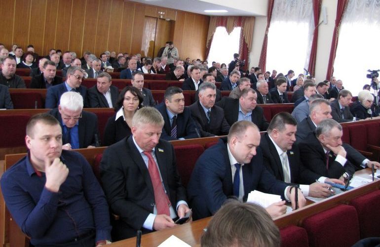 Депутатів Житомирської облради закликають думати про громаду й не порушувати регламент