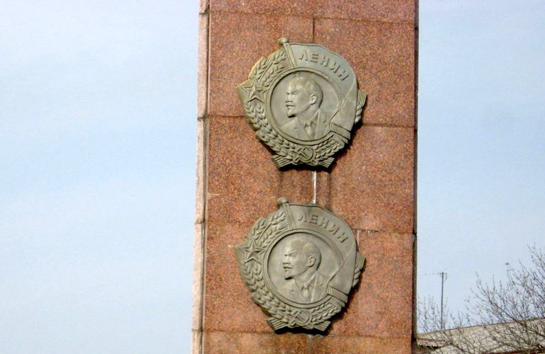 Коростень не хочет декоммунизироваться: в городе десятки «советских» улиц и памятников