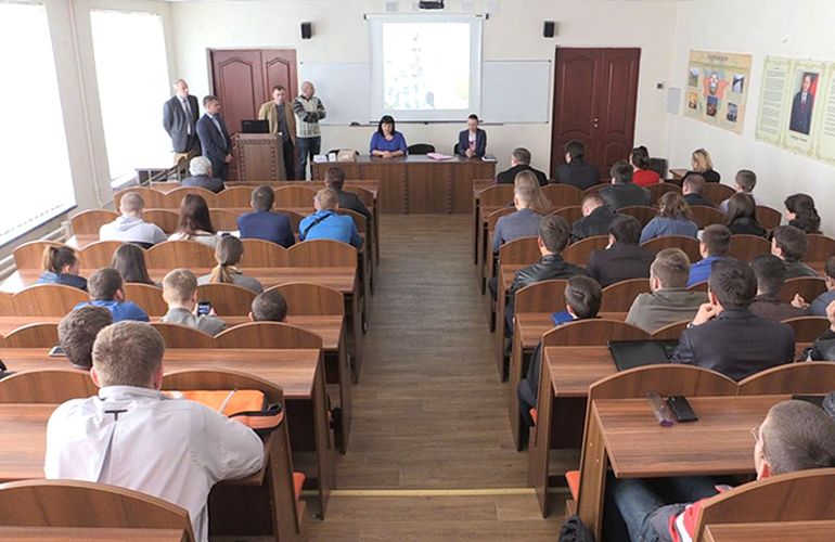 Нове підприємство у Коростені запропонувало роботу випускникам Житомирського державного технологічного університету