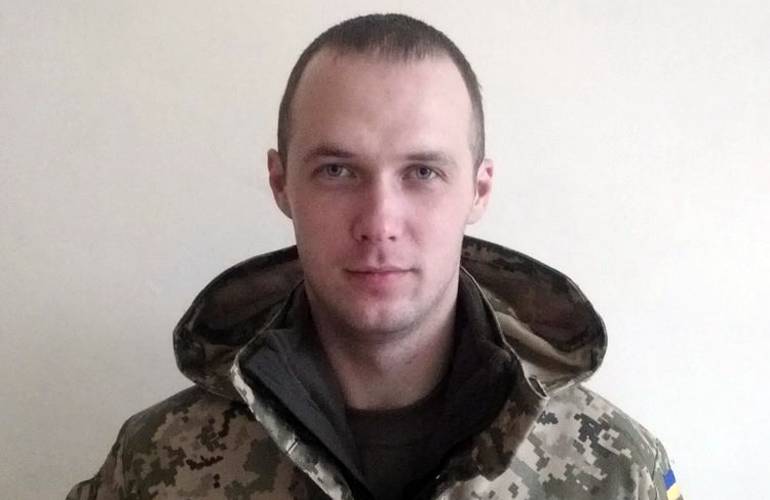 В Авдеевке снайпер боевиков убил бойца из Житомирской области