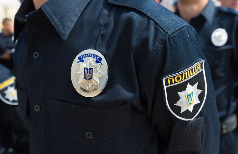​Житомирского копа обвинили в изнасиловании 13-летней девочки