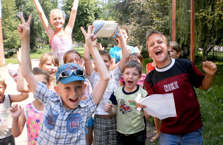 16 тыс. детей этим летом оздоровятся в пришкольных лагерях Житомирской области