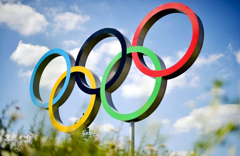 Спорт і Здоров'я: Больше 30 стран поддержали запрет на участие спортсменов из России и Беларуси в Олимпийских играх 2024 года