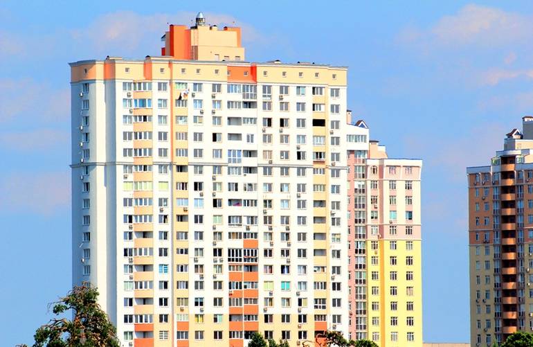 Экономика: Особенности покупки квартиры на OLX и снижение цен на рынке Украины во время войны