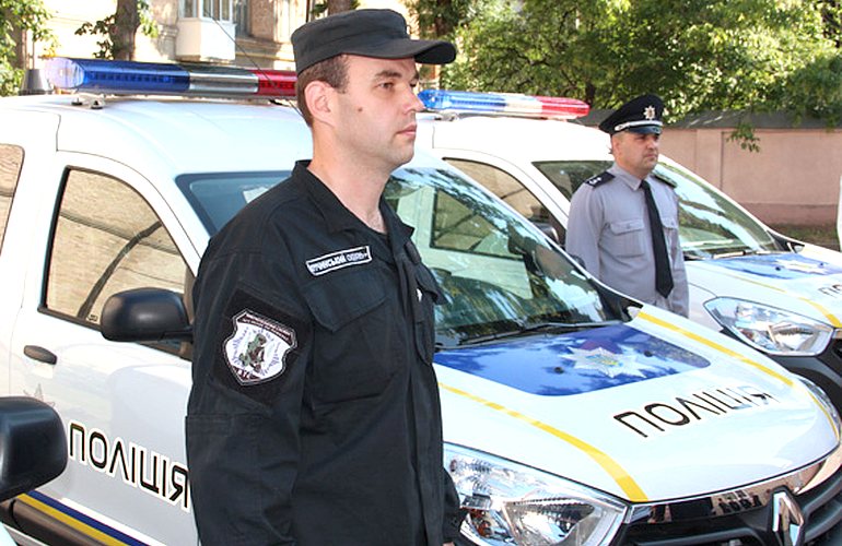 Житомирская полиция получила 5 новеньких автомобилей Renault Dokker. ФОТО
