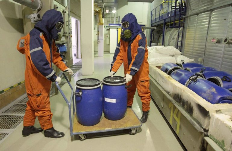 Завод по утилизации опасных отходов хочет получить разрешение на выбросы загрязняющих веществ в Житомирской области