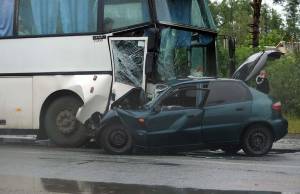 ДТП в Барановке. Водитель «Daewoo Lanos» умер на руках у пассажиров автобуса. ФОТО