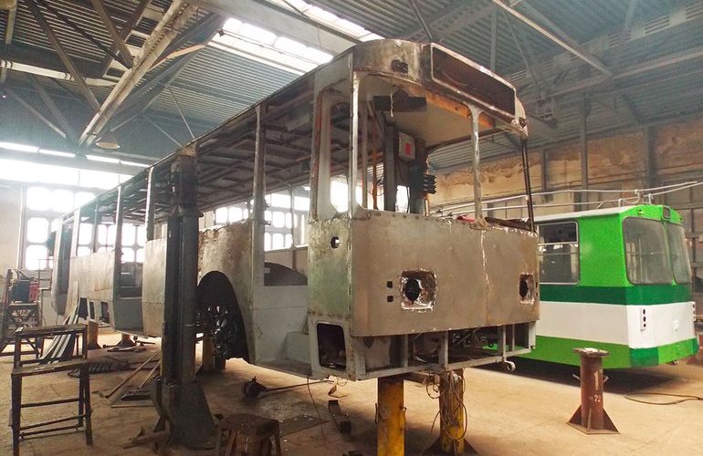 Житомирское ТТУ ищет кадры для запуска производства троллейбусных запчастей