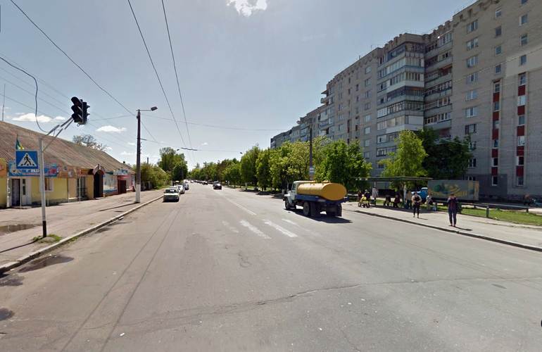 Водитель «Жигули» сбил мать с ребенком, перебегавших дорогу по пешеходному переходу