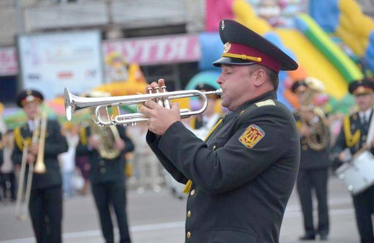 Лучшие военные оркестры Украины выступят в Житомире на День города