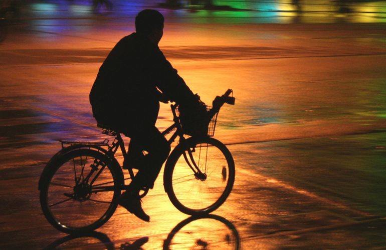 Ночью под Житомиром сбили велосипедиста. Мужчина погиб на месте ДТП