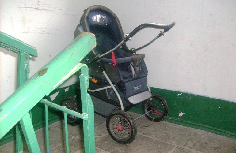 Житомирская полиция задержала серийного вора детских колясок