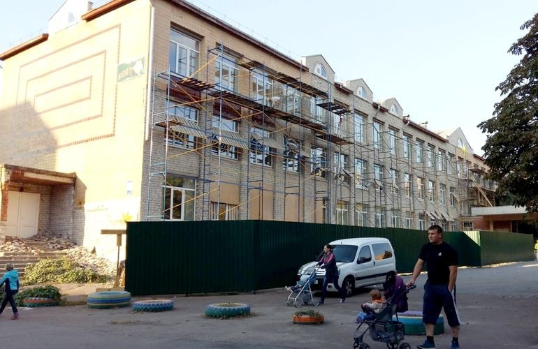 Проект НЕФКО: как на самом деле утепляют школы в Житомире. Детали расследования