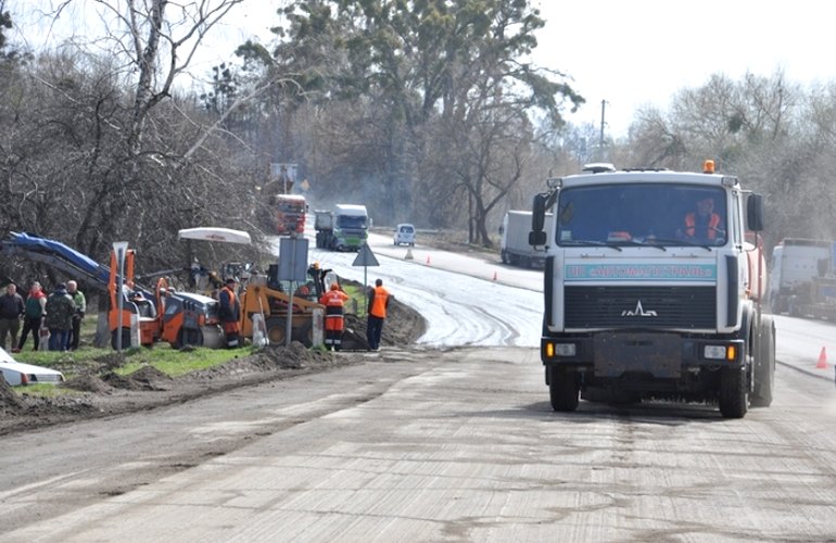 7-километровый отрезок дороги под Житомиром планируют отремонтировать до конца года