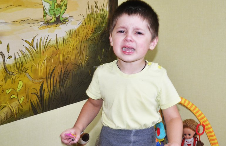 В Житомире воспитательница детсада сломала палец 6-летнему ребенку