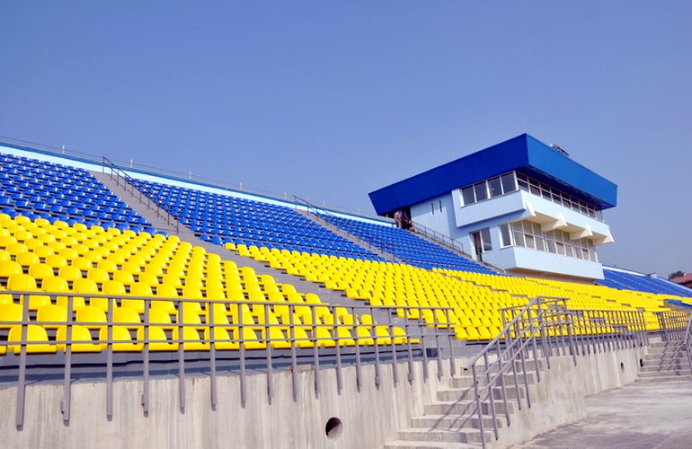 В Житомире продолжается реконструкция стадиона «Полесье», на которую потратят еще 15 млн гривен