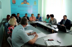 У Житомирській обласній раді обговорили питання передачі на баланс Баранівської ОТГ двох медзакладів
