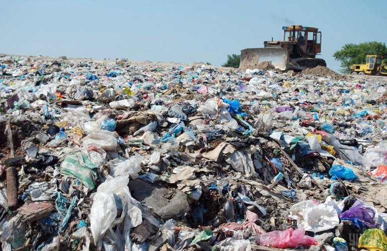 Житомир может принять 6 тыс. тонн львовского мусора