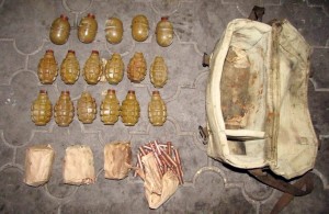  Рядом с железнодорожной станцией в райцентре Житомирщины обнаружили сумку с <b>гранатами</b> 