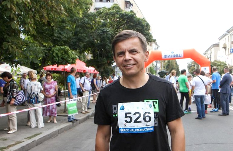 Мэр Житомира примет участие в полумарафоне, но бежать 21 км не будет