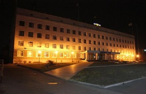 Чиновница Новоград-Волынского горсовета зарабатывает вдвое больше, чем мэр Житомира