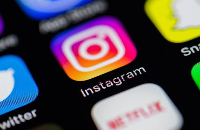 ПриватБанк предупреждает житомирян о новом мошенничестве в соцсети Instagram