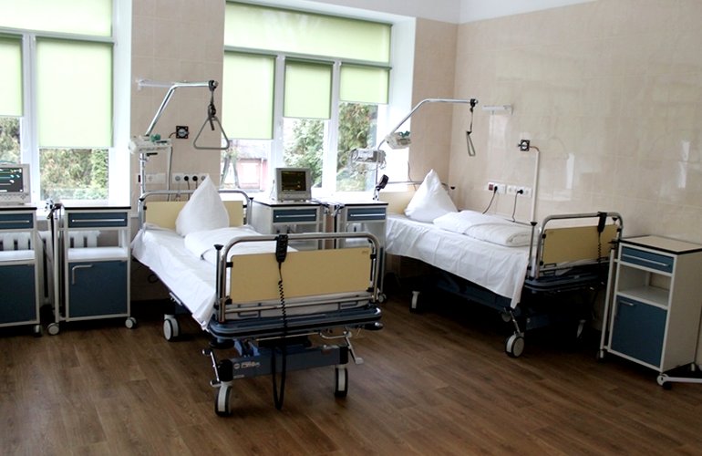В Житомирской областной больнице заработал обновленный блок интенсивной терапии. ФОТО