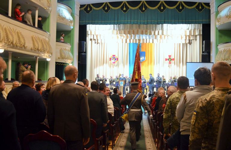Житомирский военный институт в филармонии отметил 103-летие. ФОТО