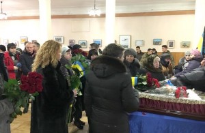 В Доме офицеров попрощались с житомирянином, который погиб на Донбассе