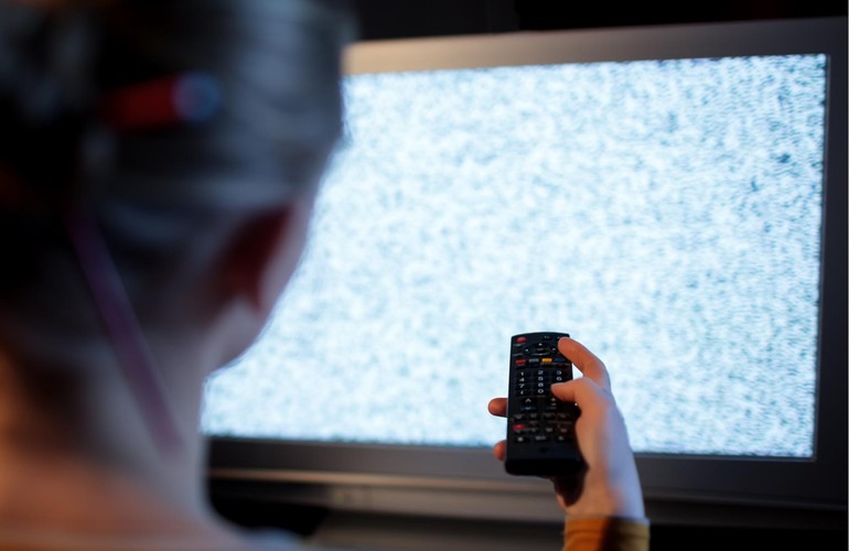 Сегодня отключат бесплатные телеканалы на спутнике. Что делать?