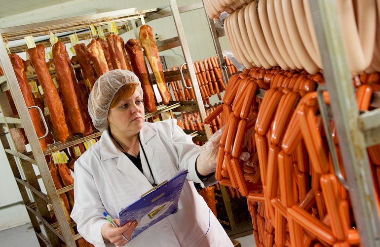 Производителей продуктов питания в Житомирской области начнут проверять без предупреждения