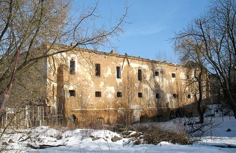 В Житомире предлагают отреставрировать самое древнее строение города – келии Иезуитского монастыря