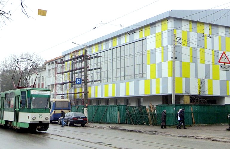 Новый корпус гимназии №3 в Житомире готов уже на 70%. ФОТО