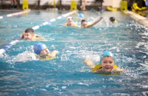 Весной 200 житомирских школьников посетят уроки плавания