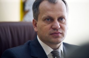 Экс-мэр Житомира Дебой считает трагедией разрыв отношений между Россией и Украиной