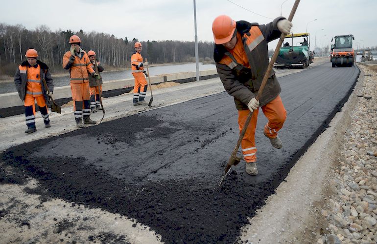 Житомирская область хочет получить от подрядчиков 10 лет гарантии на дороги