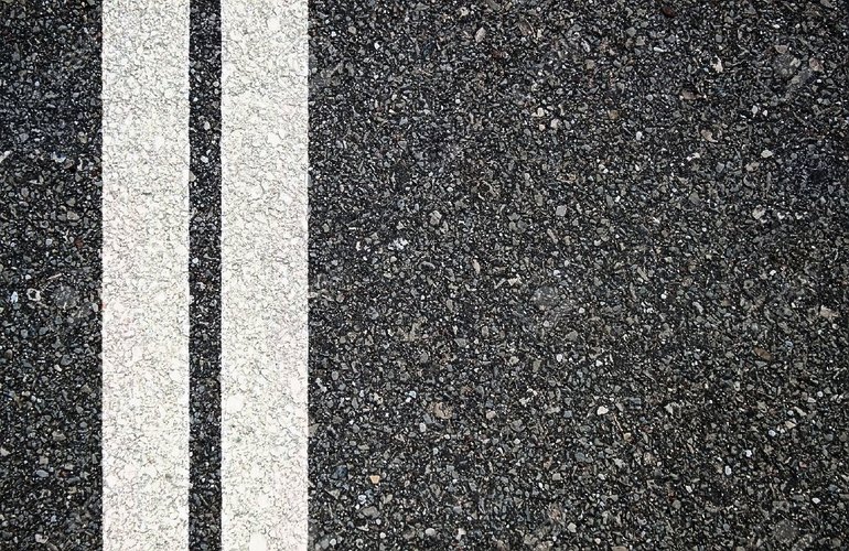 В Житомире утвержден перечень дорог и тротуаров, которые капитально отремонтируют