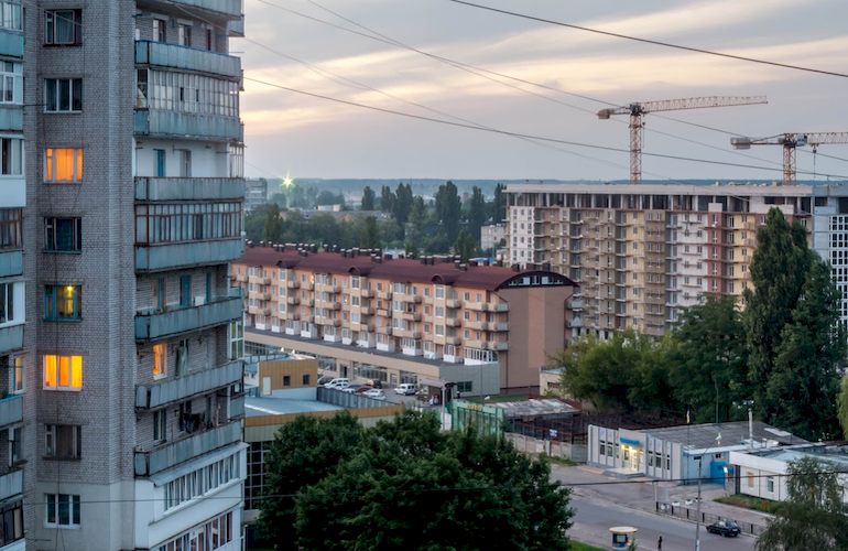 Кримінал: Афера у Києві: як орендар продав квартиру жительки Маріуполя, поки та була за кордоном