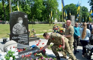В Житомире на Смолянском кладбище почтили память погибших во Второй мировой и АТО. ФОТО