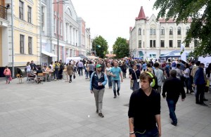  Сотни житомирян посетили Ярмарку <b>вакансий</b> на Михайловской. ФОТОРЕПОРТАЖ 