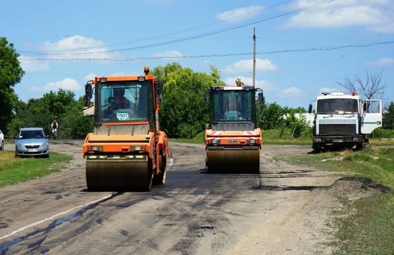 Ямочный ремонт дорог в Ружинском районе: Житомирская ОГА осталась довольна качеством