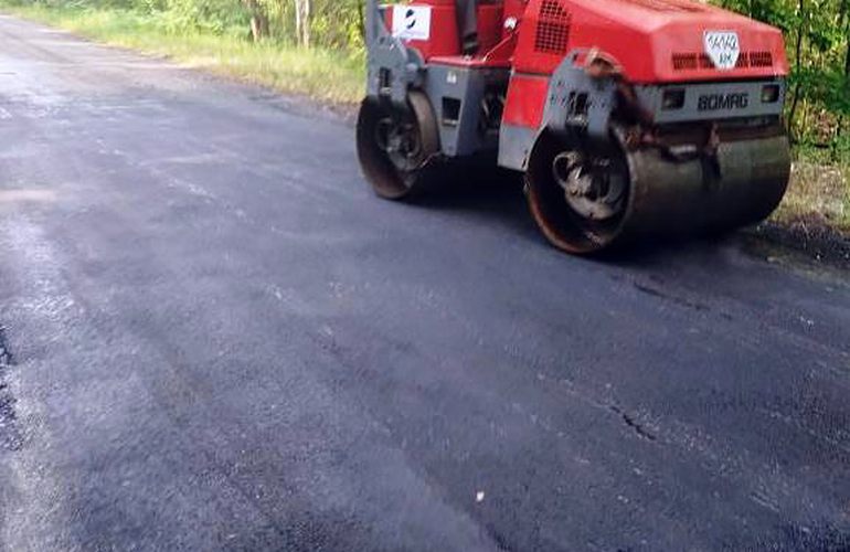 «Качество соответствует нормам»: Житомирская ОГА проверила ремонт дорог в Коростышевском районе