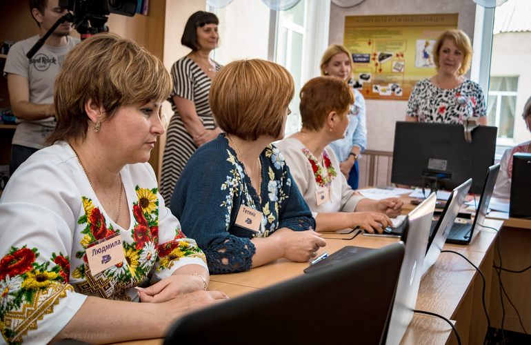 BrainBasket запускает в Житомире бесплатный курс по web-разработке для учителей информатики
